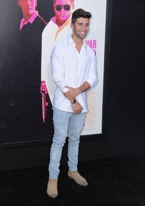 August 15, 2016 - Hollywood, CA, United States - 15 August 2016 - Hollywood, California. Jake Miller. Los Angeles premiere of War Dogs held at TCL Chinese Theatre. Photo Credit: AdMedia Hollywood United States - ZUMAa123