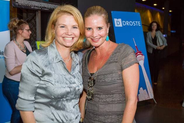 Annette und Sabine Frier bei der Kinopremiere von Unser Land 70 Jahre NRW am 15.08.2016 im Cinenova Kino in Köln Kinopremiere von Unser Land 70 Jahre NRW