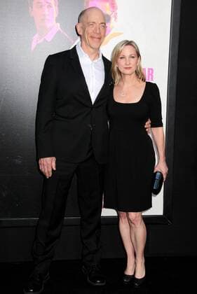 J.K. Simmons und seine Ehefrau Michelle Schumacher bei der War Dogs Filmpremiere am 15.08.2016 in Hollywood, Los Angeles War Dogs Kino Premiere in Hollywood, Los Angeles 