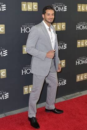 Charles Justo beim Preview der TV-Serie Too Close To Home im Paley Center for Media. Beverly Hills, 16.08.2016 Foto:xD.xStarbuckx xFuturexImage