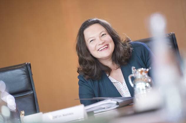 Bundesarbeitsministerin Andrea Nahles (SPD) am Mittwoch (17.08.2016) im Bundeskanzleramt zu Beginn der Kabinettssitzung.