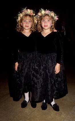 MARY KATE OLSEN AND ASHLEY OLSEN AT WRITERS GUILD AWARDS 3-13-1994. 16784.Â - ZUMAg49_