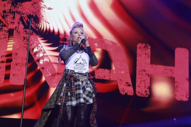 Hannah live auf dem Kitzbühel Musikfestiva lim Tennisstadion. Kitzbühel, 19.08.2016 Foto:xS.xNömerx xFuturexImage