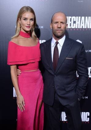 The Mechanic 2: Resurrection Filmpremiere in Hollywood Cast member Jason Statham and his wife, English model Rosie Alice Huntington-Whiteley attend the premiere of the motion picture crime thriller Mechanic: Resurrection at the ArcLight Cinerama Dome in the Hollywood section of Los Angeles on August 22, 2016. Storyline: Arthur Bishop thought he had put his murderous past behind him when his most formidable foe kidnaps the love of his life. Now he is forced to travel the globe to complete three impossible assassinations, and do what he does best, make them look like accidents.  LAP2016082220 JIMxRUYMEN