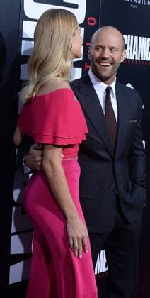 Cast member Jason Statham and his wife, English model Rosie Alice Huntington-Whiteley attend the premiere of the motion picture crime thriller Mechanic: Resurrection at the ArcLight Cinerama Dome in the Hollywood section of Los Angeles on August 22, 2016. Storyline: Arthur Bishop thought he had put his murderous past behind him when his most formidable foe kidnaps the love of his life. Now he is forced to travel the globe to complete three impossible assassinations, and do what he does best, make them look like accidents.  LAP2016082216 JIMxRUYMEN