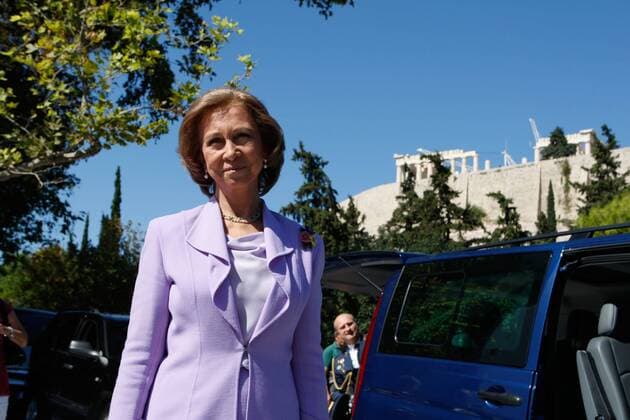 Oct 07, 2009 - Athens, Greece - QUEEN SOFIA of Spain visits the New Acropolis museum during a stay in Athens, Greece - ZUMAv62_