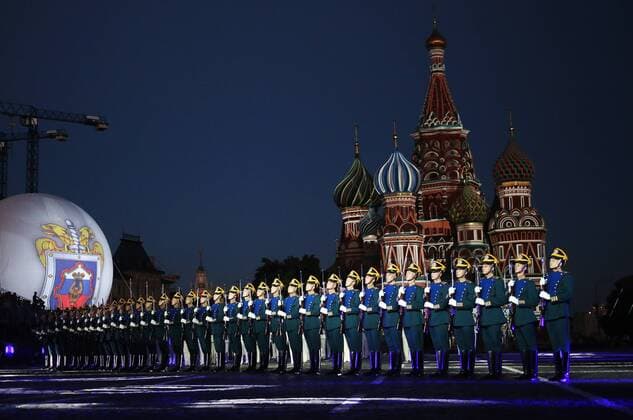 MOSCOW, RUSSIA - AUGUST 27, 2016: Members of the Honor Guard of the Presidential Regiment of Russia perform at the opening of the 9th Spasskaya Tower international military music festival in Moscow s Red Square. Artyom Geodakyan TASS  TS02EF6E
