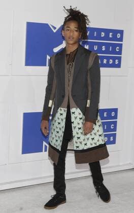 MTV Video Music Awards in New York Jaden Smith arrives on the red carpet at the 2016 MTV Video Music Awards at Madison Square Garden in New York City on August 28, 2016. Performers at the 2016 MTV VMA s include Rihanna, Britney Spears, Ariana Grande and Nicki Minaj.  NYP20160828142 JOHNxANGELILLO
