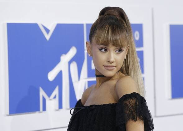 MTV Video Music Awards in New York Ariana Greande arrives on the red carpet at the 2016 MTV Video Music Awards at Madison Square Garden in New York City on August 28, 2016. Performers at the 2016 MTV VMA s include Rihanna, Britney Spears, Ariana Grande and Nicki Minaj.  NYP20160828504 JOHNxANGELILLO