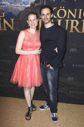 Matthias Lang mit Belgeitung bei der Premiere des Kinofilms König Laurin im Mathäser Filmpalast. München, 28.08.2016 Foto:xP.xSchönbergerx xFuturexImage