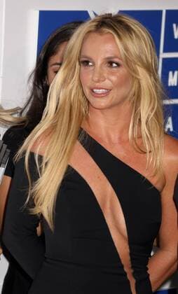 August 28, 2016 - New York, New York, U.S. - Singer BRITNEY SPEARS attends the arrivals at the 2016 MTV Video Music Awards held at Madison Square Garden. New York U.S. - ZUMAk03_