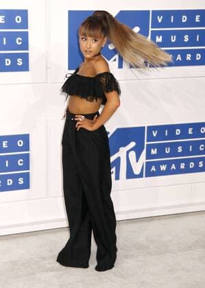 August 28, 2016 - New York, New York, U.S. - Singer ARIANA GRANDE attends the arrivals at the 2016 MTV Video Music Awards held at Madison Square Garden. New York U.S. - ZUMAk03_