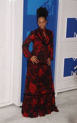 August 28, 2016 - New York, New York, U.S. - Singer ALICIA KEYS attends the arrivals at the 2016 MTV Video Music Awards held at Madison Square Garden. New York U.S. - ZUMAk03_