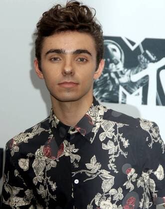 August 28, 2016 - New York, New York, U.S. - Singer NATHAN SYKES poses for photos in the press room at the 2016 MTV Video Music Awards held at Madison Square Garden. New York U.S. - ZUMAk03_