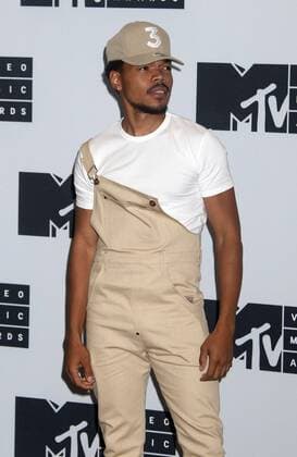 August 28, 2016 - New York, New York, U.S. - CHANCE THE RAPPER poses for photos in the press room at the 2016 MTV Video Music Awards held at Madison Square Garden. New York U.S. - ZUMAk03_