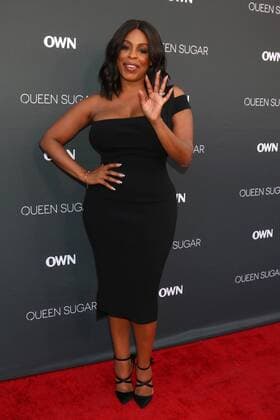 LOS ANGELES - AUG 29: Niecy Nash at the Premiere Of OWN s Queen Sugar at the Warner Brothers Studios on August 29, 2016 in Burbank, CA  KathyxHutchins