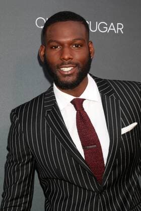 LOS ANGELES - AUG 29: Kofi Siriboe at the Premiere Of OWN s Queen Sugar at the Warner Brothers Studios on August 29, 2016 in Burbank, CA  KathyxHutchins