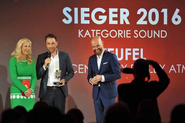19.Goldener Computerpreis 2016 Barbara Schoeneberger, Sascha Mallah, Axel Telzerow Verleihung des 19. Goldener Computers der Fachzeitschrift Computer Bild im Axel-Springer-Haus in Berlin am 30.08.2016