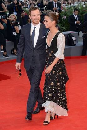 210942 Degun Starface 2016-09-01 Venise Italie Mostra 2016. 73nd Venice International Film festival. Photocall du film The light between oceans . Mostra 2016. 73nd Venice International Film Festival. Red Carpet of the light between oceans movie. Alicia Vikander .Michael Fassbinder. Fassbender, Michael; Vikander, Alicia  Copyright: xDegunx xStarfacex STAR_210942_017