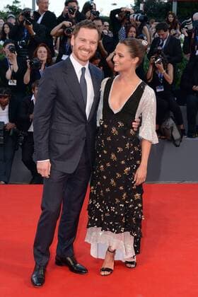 210942 Degun Starface 2016-09-01 Venise Italie Mostra 2016. 73nd Venice International Film festival. Photocall du film The light between oceans . Mostra 2016. 73nd Venice International Film Festival. Red Carpet of the light between oceans movie. Alicia Vikander .Michael Fassbinder. Fassbender, Michael; Vikander, Alicia  Copyright: xDegunx xStarfacex STAR_210942_024