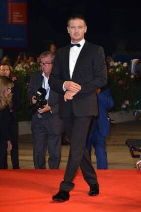 73rd Venice Film Festival, Red Carpet film Arrivals . Pictured: Jeremy Renner  Copyright: xSimonexComi Veneziax2016x