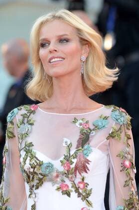 73rd Venice Film Festival, Red Carpet film Nocturnal animals . Pictured: Eva Herzigova  Copyright: xAlbertoxTerenghi Veneziax2016x