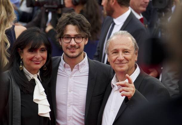 210970 Arnal-Bar Starface 2016-09-02 Deauville France 42nd Deauville American Film Festival. Red CarpetÃ? of Infiltrator.  Copyright: xArnal-Barx STAR_210970_003