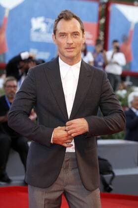 Jude Law attending the The Young Pope premiere at the 73rd Venice International Film Festival on September 03, 2016 in Venice, Italy. Foto:xD.xBedrosianx xFuturexImage