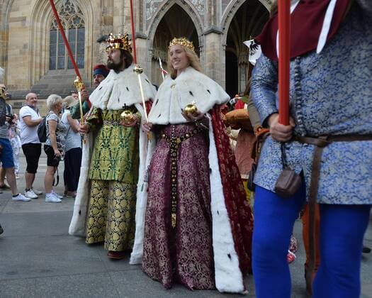 A re-enactment of the coronation of Charles IV (1316-1378) as king of Bohemia was staged in Prague s St Vitus Cathedral, Prague, Czech Republic, September 4, 2016 at the close of two-day festivity the City of Prague and Charles University jointly organised to mark the Holy Roman emperor s 700th birth anniversary. (CTKxPhoto KaterinaxSulova) CTKPhotoP201609040351001  SUK_4294