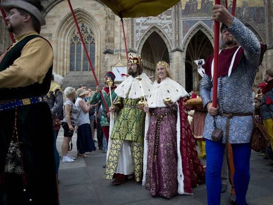 A re-enactment of the coronation of Charles IV (1316-1378) as king of Bohemia was staged in Prague s St Vitus Cathedral, Prague, Czech Republic, September 4, 2016 at the close of two-day festivity the City of Prague and Charles University jointly organised to mark the Holy Roman emperor s 700th birth anniversary. (CTKxPhoto KaterinaxSulova) CTKPhotoP201609040351201  suk12