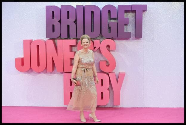 . 05 09 2016. London, United Kingdom. Bridget Jones s Baby premiere. Director Sharon Maguire joins Renee Zellweger and cast at the Odeon in Leicester square for the Bridget Jones s Baby premiere.  xAndrewxParsonsx xi-Imagesx IIM-13383-0099