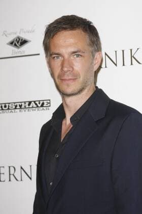 Estreno Gernica Celebrities attending an premier Guernica James Darcy Madrid 0509 2016 482 Cordon Press Photo by Paco Suarez Abad Cordon Press  PacoxSuarezxAbad
