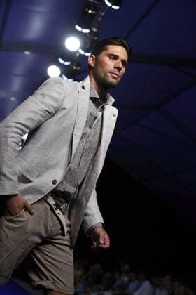 A model presents the creations of the firm Emidio Tucci during the alternative catwalk MFSHOW MEN, that will present the trends in men s fashion for the upcoming spring summer, at Museo del Traje in Madrid, Spain, 06 September 2016. MFSHOW MEN CATWALK !ACHTUNG: NUR REDAKTIONELLE NUTZUNG!  MAD001 20160906-636087983391743912