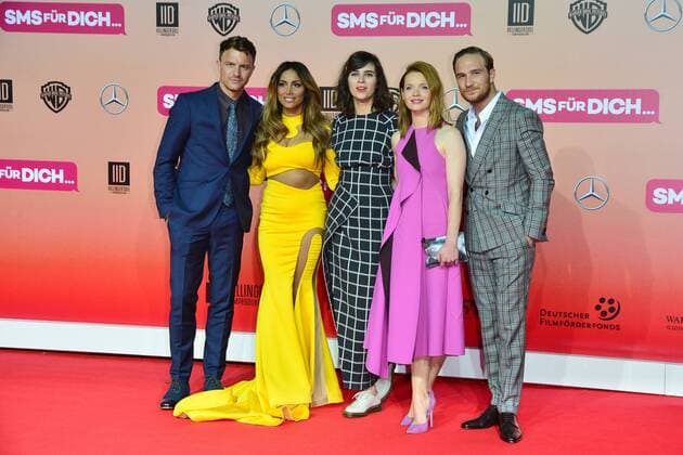 Weltpremiere SMS fuer Dich Friedrich Muecke, Enissa Amani, Nora Tschirner, Karoline Herfurth, Frederick Lau Ankunft zur Weltpremiere SMS fuer Dich im CineStar im Sony Center in Berlin am 06.09.2016
