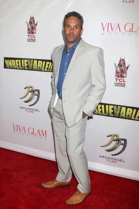 LOS ANGELES - SEP 7: Guy Nardulli at the UNBELIEVABLE!!!!! Premiere at the TCL Chinese 6 Theaters on September 7, 2016 in Los Angeles, CA  Copyright: xKathyxHutchinsx