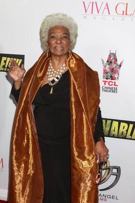 LOS ANGELES - SEP 7: Nichelle Nichols at the UNBELIEVABLE!!!!! Premiere at the TCL Chinese 6 Theaters on September 7, 2016 in Los Angeles, CA  Copyright: xKathyxHutchinsx