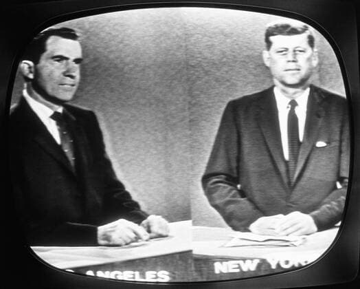 John F. Kennedy and Richard Nixon participate in a Televised, American 1960 presidential debate. WHA  !ACHTUNG AUFNAHMEDATUM GESCHÄTZT! Copyright: WHA UnitedArchivesWHA_059_0162