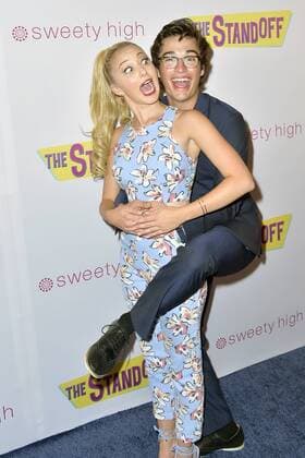 Audrey Whitby und Joey Bragg bei der Weltpremiere des Kinofilms The Standoff im Regal LA Live Center. Los Angeles, 08.09.2016 Foto:xD.xStarbuckx xFuturexImage