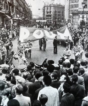 POUM and other republicans march in Barcelona, Spain 1936 WHA  !ACHTUNG AUFNAHMEDATUM GESCHÄTZT! Copyright: WHA UnitedArchivesWHA_064_0456