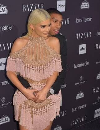 Harpers Bazaar Icons Event in New York Kylie Jenner arrives on the red carpet at Harper s BAZAAR celebrates ICONS by Carine Roitfeld at The Plaza Hotel presented by Infor, Laura Mercier and Stella Artois on September 9, 2016 in New York City.  NYP20160909334 ANDREAxHANKS