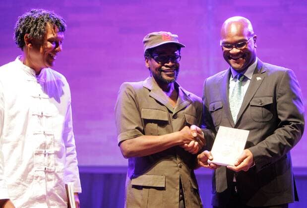 Moshito Music Conference and Exhibition at SABC JOHANNESBURG, SOUTH AFRICA ? SEPTEMBER 08: Former Cape Verde Minister of Culture, Mario Lucio Sousa, Minister of Arts and Culture Nathi Mthethwa and Sipho Sithole during the Moshito Music Conference and Exhibition at the SABC on September 08, 2016 in Johannesburg, South Africa. Speaking during the conference, SABC COO Hlaudi Motsoeneng promised to do root out corruption at the corporation. ( Gallo00060952