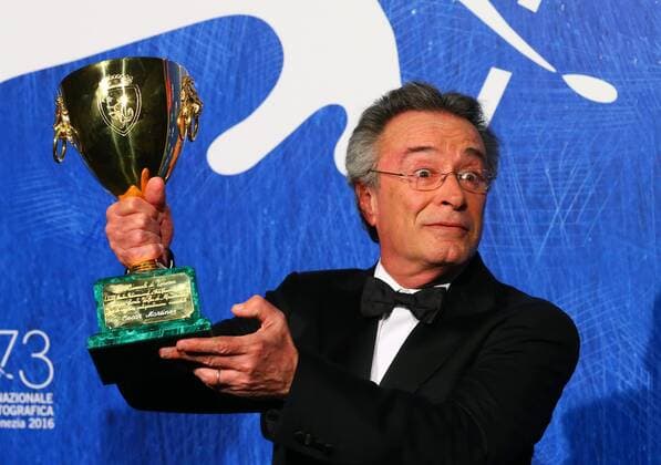 VENICE, Sept. 10, 2016 -- Actor Oscar Martinez poses with Coppa Volpi for Best Actor for El Ciudadano Ilustre (The Distinguished Citizen) during the award winners photocall of the 73rd Venice Film Festival in Venice, Italy, on Sept. 10, 2016. )(axy) ITALY-VENICE-73RD FILM FESTIVAL-AWARD GongxBing 