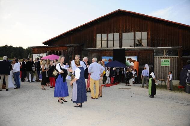 Übersciht Stall Tabaluga Golf Cup Charitygolf Abendgala Stall Greinwaldhof Tutzing 10. September 2016