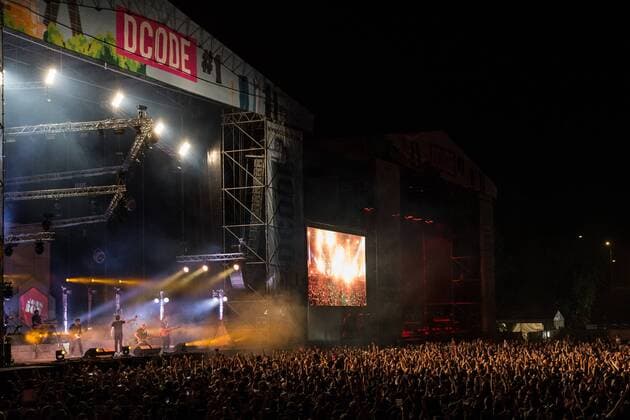 Spanish music Love of Lesbian at Dcode music festival in Madrid. September 10, 2016.  (20160910030)