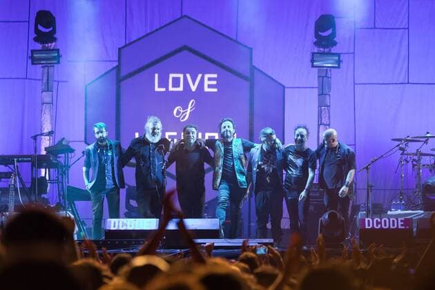 Spanish music Love of Lesbian at Dcode music festival in Madrid. September 10, 2016.  (20160910035)