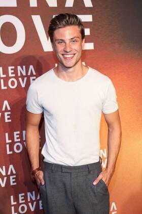 Jannik Schuemann, Deutschlandpremiere von Lena Love im Mathaeser Filmpalast in Muenchen am 12.09.2016