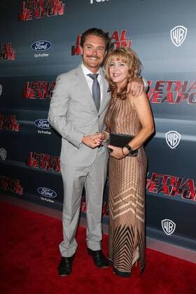 Clayne Crawford und seine Mutter Lennie Crawford bei der Lethal Weapon Serien Premiere am 12.09.2016 in Los Angeles Lethal Weapon TV Series Season 1 Premiere in Los Angeles, 2016 