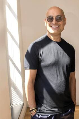 Venezuelan designer Angel Sanchez poses at his studio during New York Fashion Week in New York, United States, 13 September 2016. Sanchez has returned to elegant and classic lines for his Spring-Summer 2017 collection. ANGEL SANCHEZ RETURNS TO HIS CLASSIC AND ELEGANT SHAPES IN HIS LAST COLLECTION !ACHTUNG: NUR REDAKTIONELLE NUTZUNG!  NYC001 20160913-636094032193849102