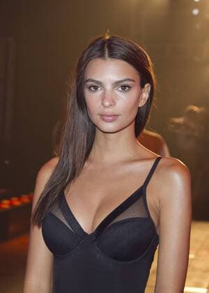 September 12, 2016 - New York, NY, U.S. - NY, NY September 12, 2016 : Emily Ratajkowski front row at The DKNY Spring Summer 2017 fashion show at The Highline during Fashion week on September 12, 2016 New York U.S. - ZUMAs49_
