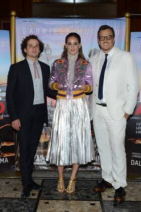 Milan, before the film Summer on him by GabrieleMuccino. pictured: Brando Pacitto, Matilda Lutz Gabriele Muccino  Copyright: xManuelexMangiarottix